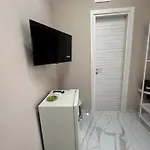Apartment Valentino Caracciolo 105 Naples