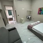 Apartment Valentino Caracciolo 105 Naples