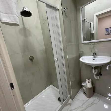 Διαμέρισμα Valentino Caracciolo 105