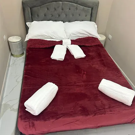 Διαμέρισμα Valentino Caracciolo 105