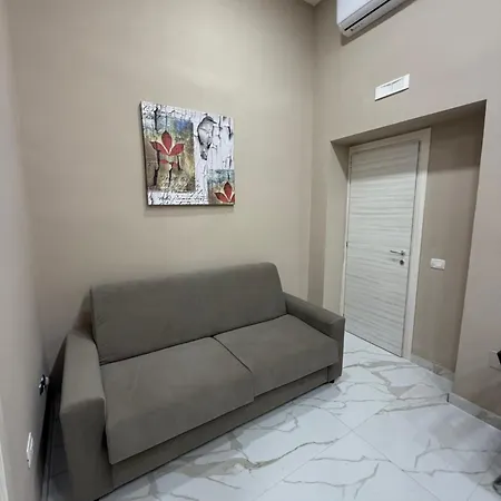 Valentino Caracciolo 105