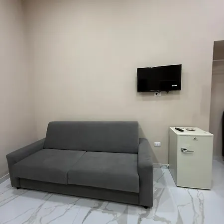 Valentino Caracciolo 105