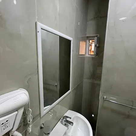 Valentino Caracciolo 105 * Neapel