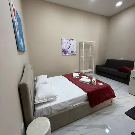 Valentino Caracciolo 105