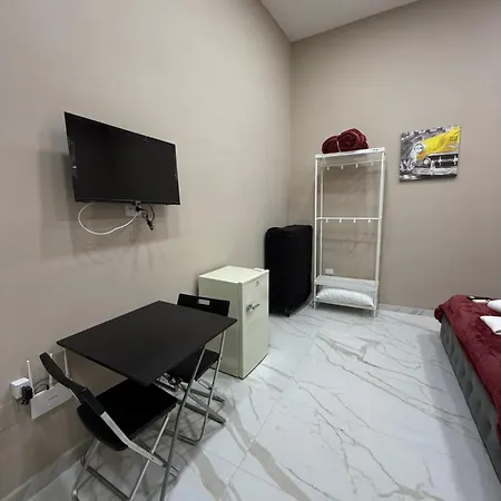 Valentino Caracciolo 105 * Neapel